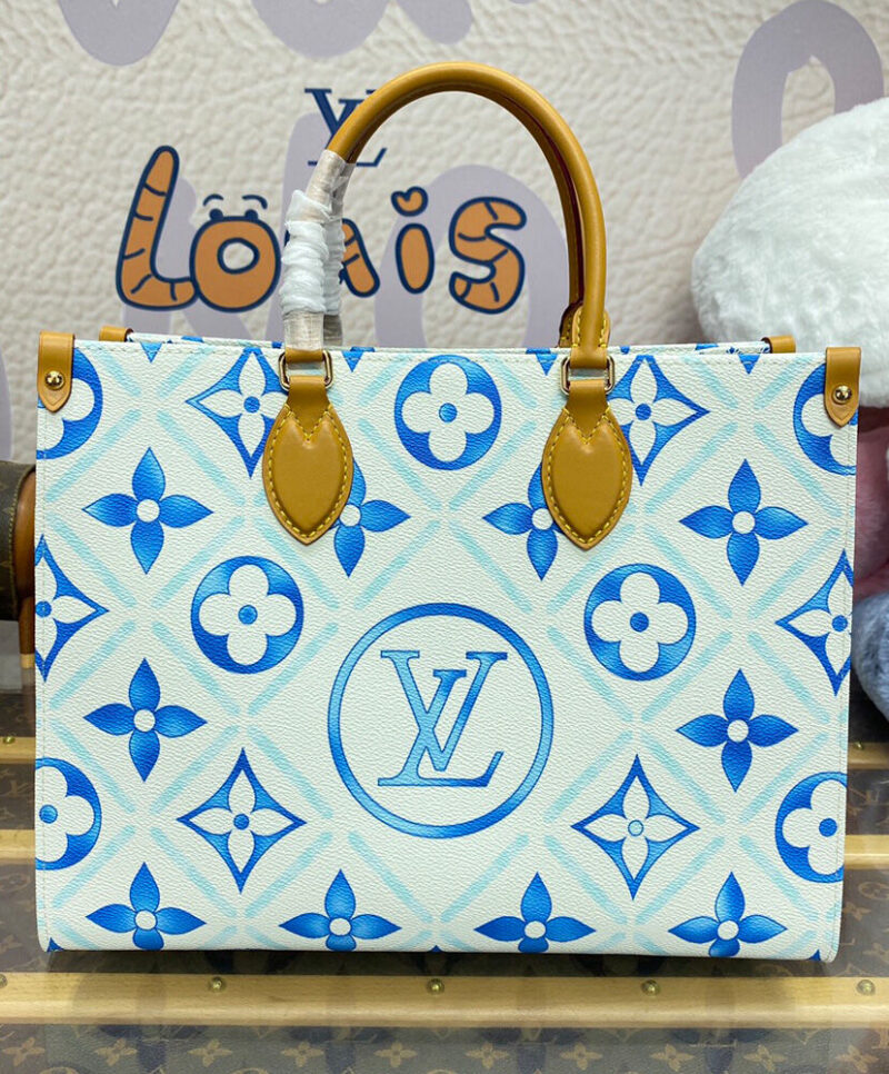 Louis Vuitton OnTheGo MM M11262 Blue